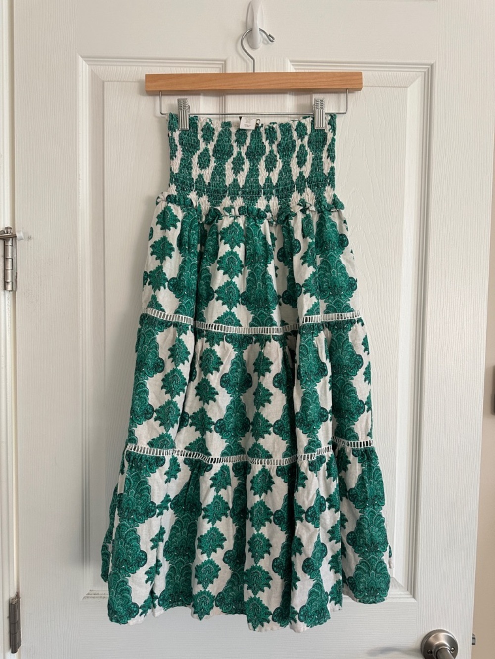 House of Harlow 1960 Green & White Tiered Smocked Midi Skirt
